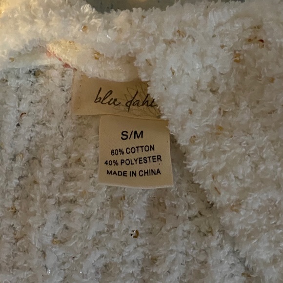 White Cardigan - Picture 2 of 2